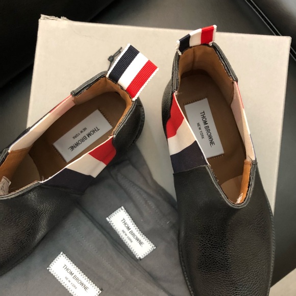 Pebbled Chelsea boots - Picture 5 of 6